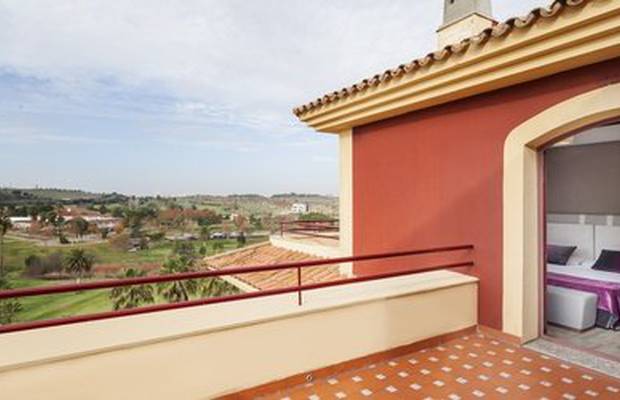 Early booking offer! Hotel ILUNION Golf Badajoz